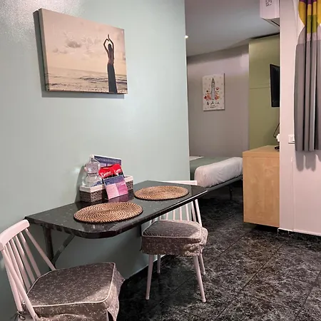 アパート Estudios Dalia *